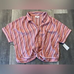 Kut from the Cloth Women’s spring top NWT